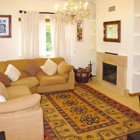 Sleeps 10 With Pool And Wifi Villa Nadadouro